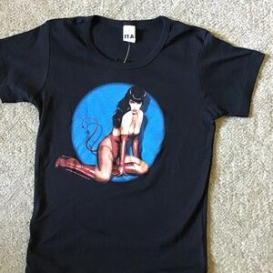 Women’s Vintage Bettie Page t-shirt.  Size medium, brand ITA